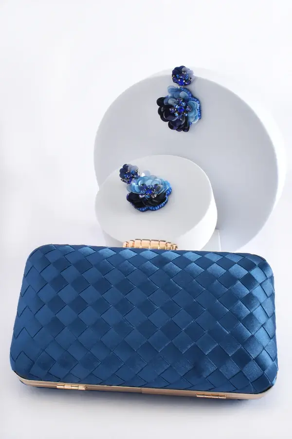 Adorne Aurelia Clutch