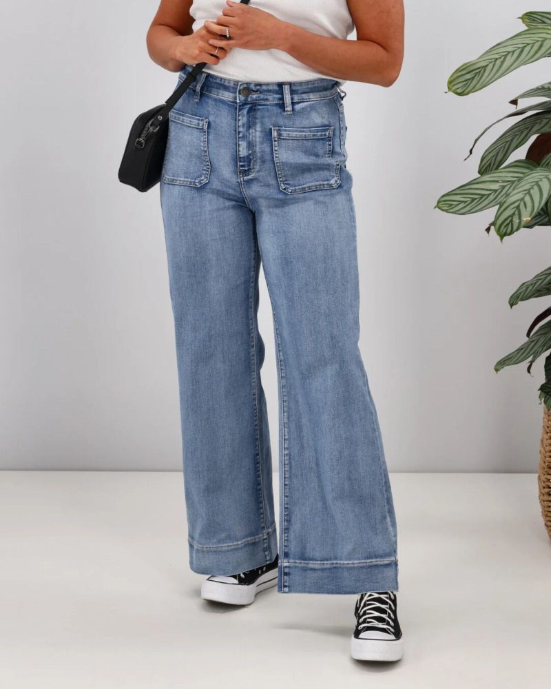 WAKEE JEANS PATCH POCKET BLUE WASH