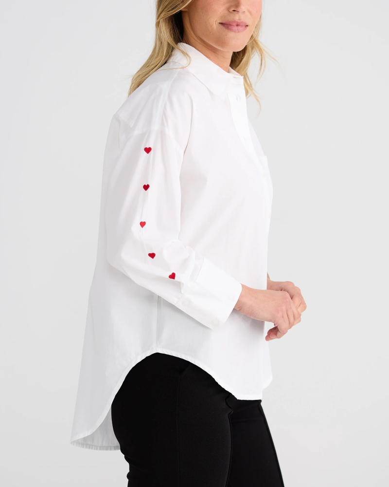 Brave + True Thea Shirt – White Hearts